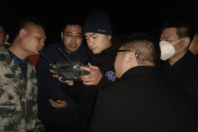 e2e99d4a6a94cd8b8a7a4fa4a61fefab.png 640.png